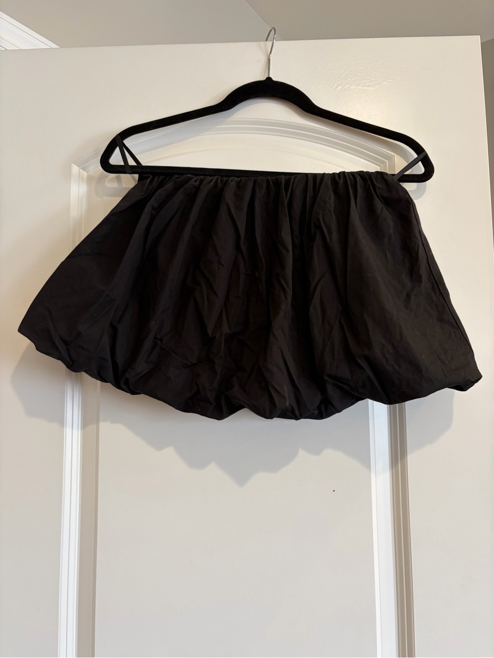 Aritzia Black Mini Bubble Skirt